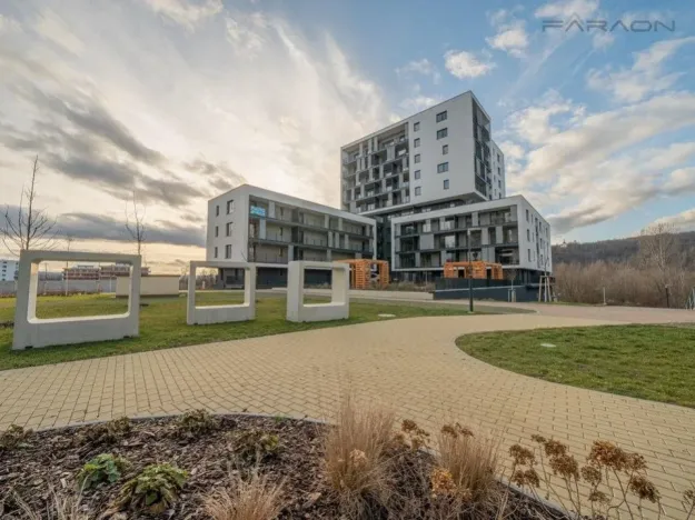 Pronájem bytu 2+kk, Praha - Modřany, Mezi vodami, 57 m2