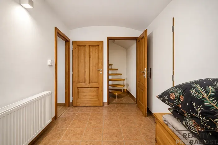 Prodej rodinného domu, Leština, 180 m2