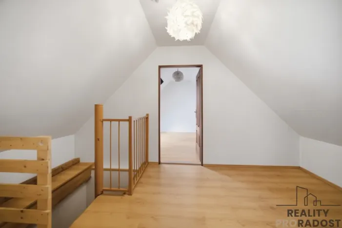 Prodej rodinného domu, Leština, 180 m2