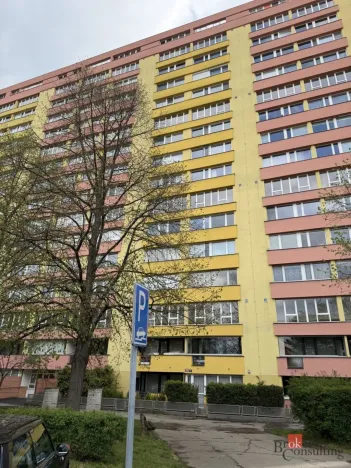Prodej bytu 2+1, Praha - Bohnice, Hlivická, 61 m2