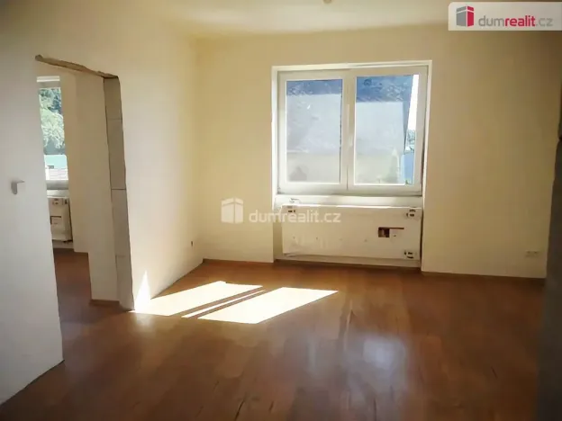 Pronájem bytu 2+kk, Praha - Hloubětín, V chaloupkách, 45 m2
