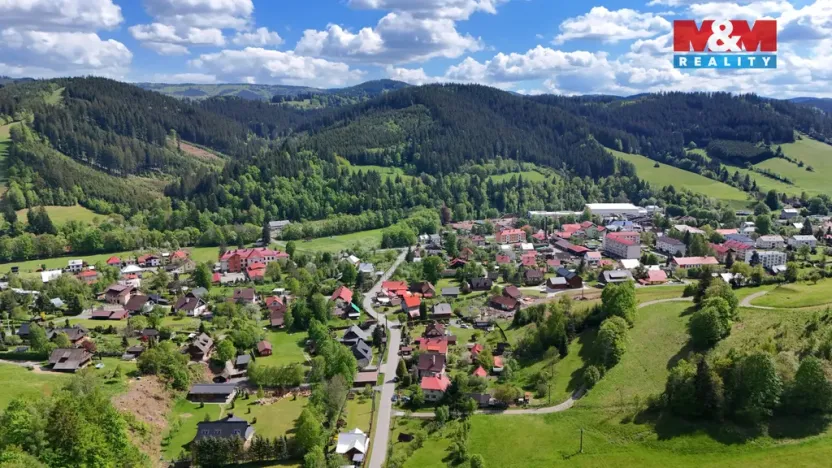 Prodej rodinného domu, Velké Karlovice, 170 m2