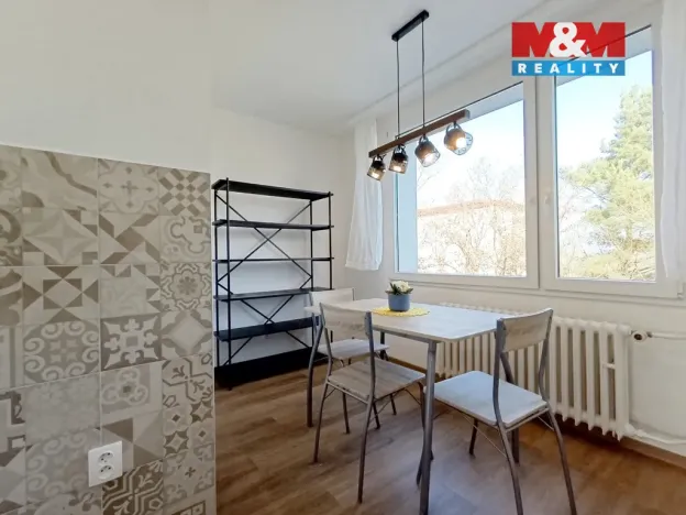 Pronájem bytu 2+1, Česká Lípa, Železničářská, 59 m2