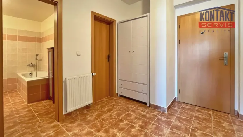 Pronájem bytu 2+kk, České Budějovice, U Trojice, 64 m2