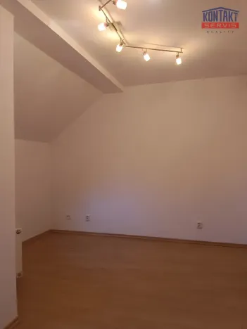 Pronájem bytu 2+kk, České Budějovice, U Trojice, 64 m2