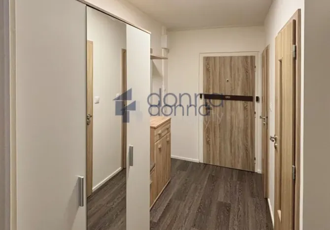 Pronájem bytu 2+kk, Praha, Borovanského, 45 m2