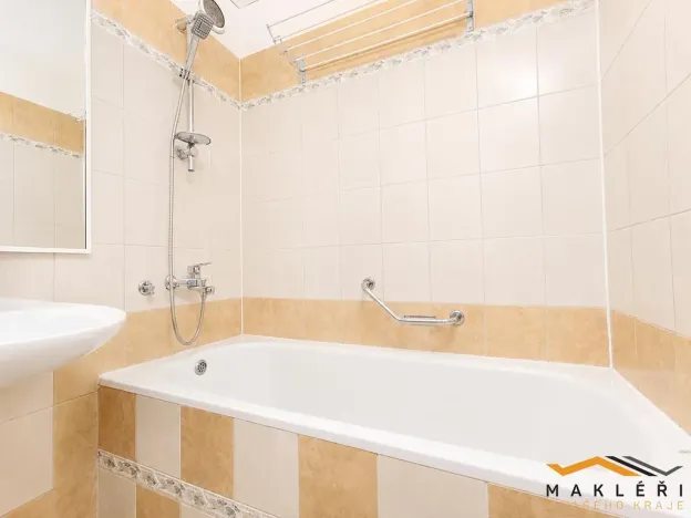 Pronájem bytu 3+1, Humpolec, Lužická, 75 m2