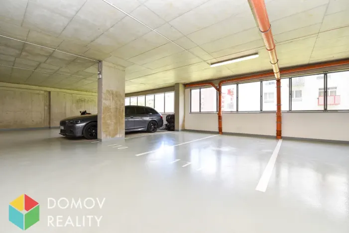 Prodej garáže, Beroun - Beroun-Město, Nepilova, 12 m2