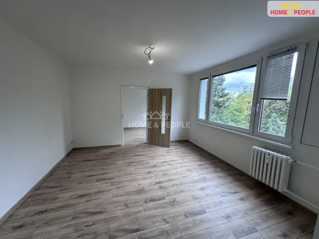 Pronájem bytu 3+1, Praha - Háje, Novomeského, 64 m2