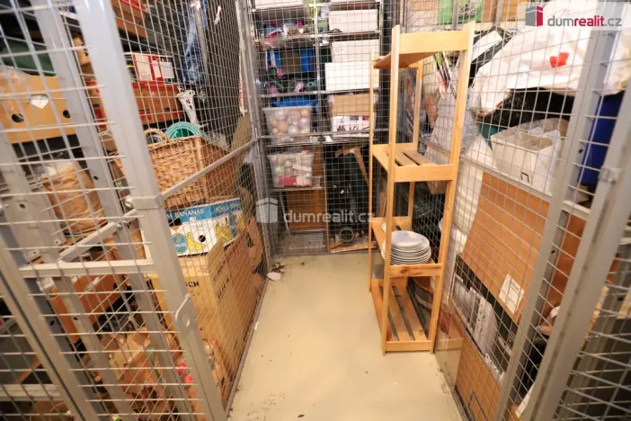 Pronájem bytu 2+kk, Praha - Žižkov, Jeseniova, 60 m2