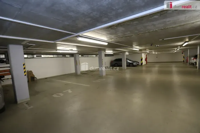 Pronájem bytu 2+kk, Praha - Žižkov, Jeseniova, 60 m2