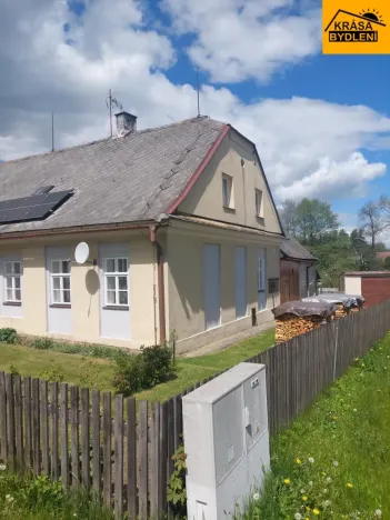 Prodej podílu 1/4 rodinného domu, Břidličná, 85 m2