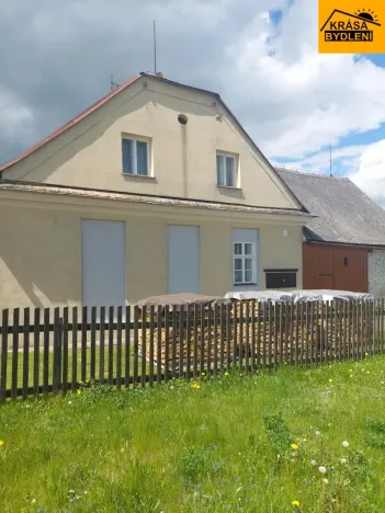Prodej podílu 1/4 rodinného domu, Břidličná, 85 m2