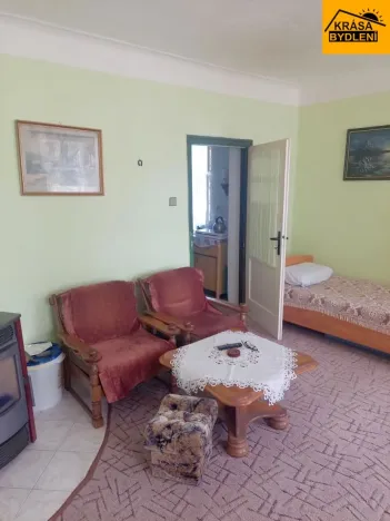 Prodej podílu 1/4 rodinného domu, Břidličná, 85 m2
