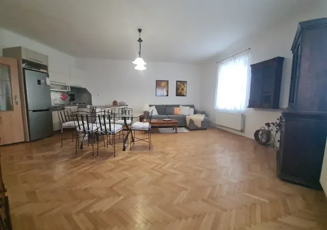 Pronájem bytu 2+kk, Praha - Vinohrady, Koubkova, 65 m2