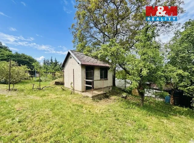 Prodej zahrady, Chvaletice, 351 m2