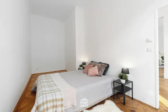 Prodej bytu 2+kk, Znojmo, Havlíčkova, 61 m2