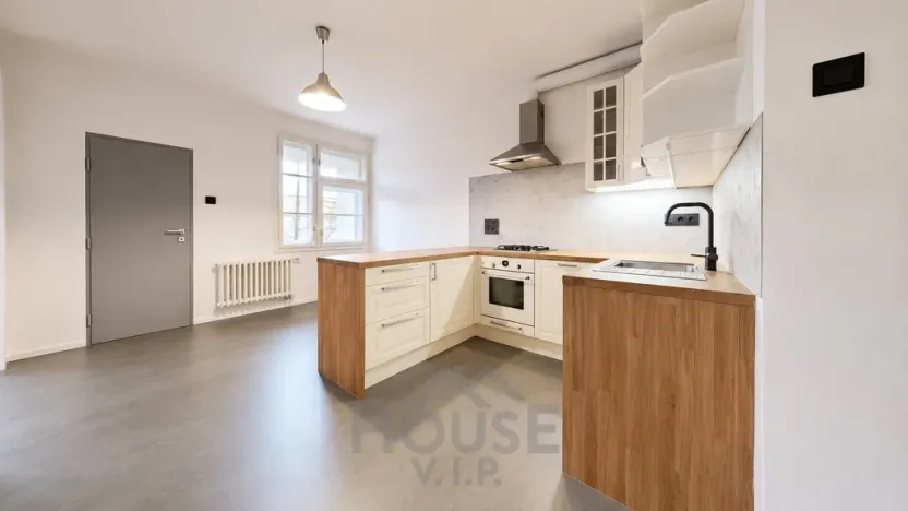 Prodej bytu 2+1, Praha - Libeň, U libeňského pivovaru, 81 m2