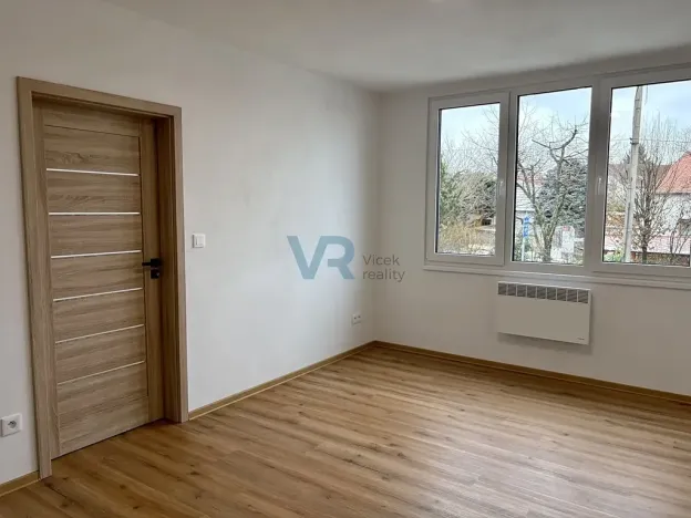 Prodej bytu 2+1, Slavče, 54 m2
