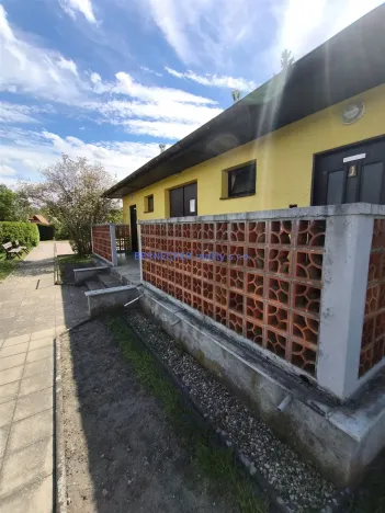 Prodej chaty, Hradec Králové - Nový Hradec Králové, Zahrádkářská osada Zlatá růže, 18 m2