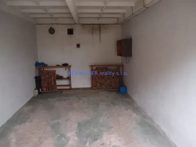 Prodej garáže, Hradec Králové, 20 m2