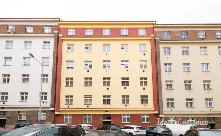 Pronájem bytu 2+kk, Praha - Vinohrady, Písecká, 48 m2
