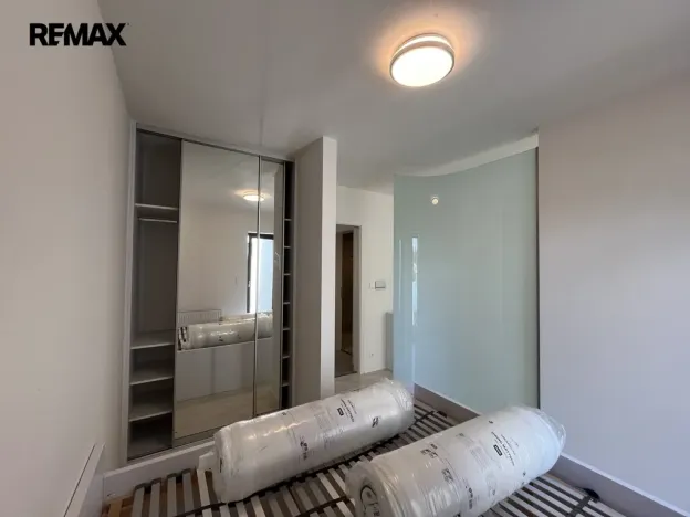 Pronájem bytu 1+kk, Zlín, Čepkovská, 40 m2