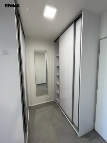 Pronájem bytu 1+kk, Zlín, Čepkovská, 40 m2