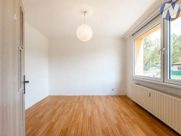 Prodej bytu 3+1, Volary, Sídl. Míru, 70 m2