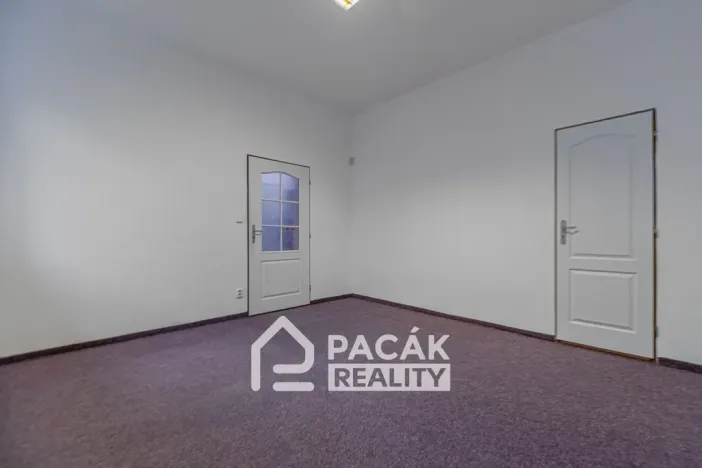 Pronájem kanceláře, Olomouc, Jilemnického, 660 m2