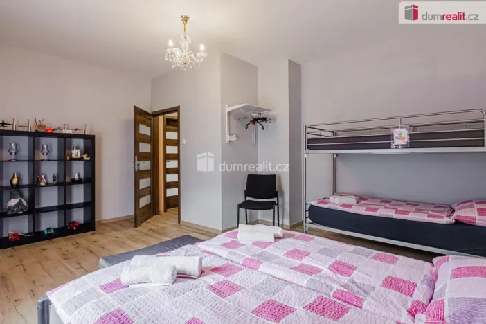 Prodej ubytování, Bublava, 300 m2