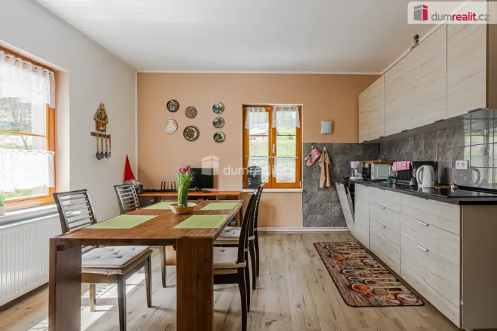 Prodej rodinného domu, Bublava, 300 m2