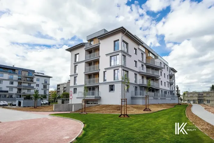 Pronájem bytu 2+kk, Pardubice, U Sportovní školy, 44 m2