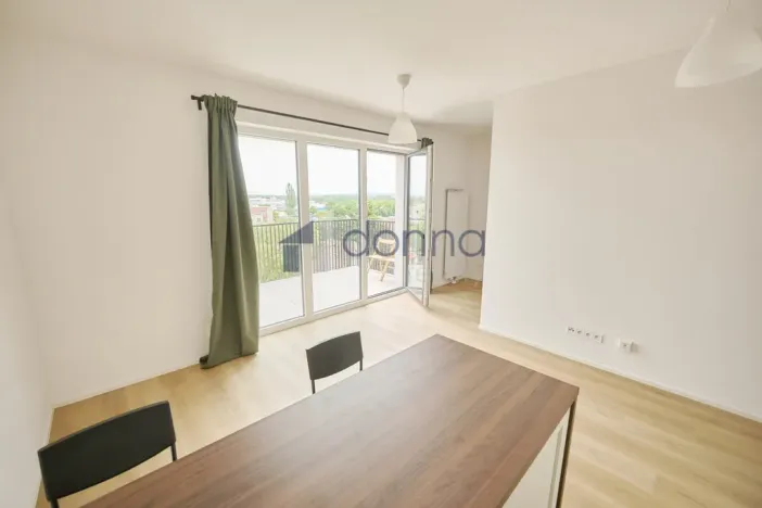 Pronájem bytu 1+kk, Praha, Libušská, 44 m2