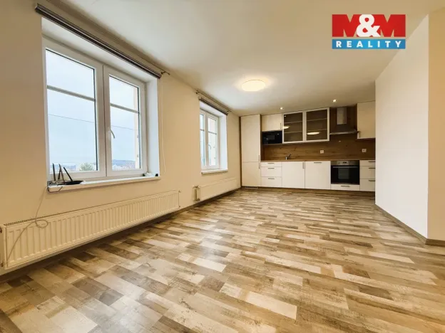 Pronájem bytu 2+kk, Jablonec nad Nisou, Máchova, 69 m2