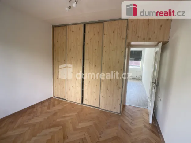 Pronájem bytu 4+1, Ústí nad Labem - Ústí nad Labem-centrum, Ve Smyčce, 85 m2
