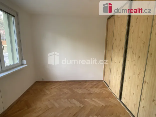 Pronájem bytu 4+1, Ústí nad Labem - Ústí nad Labem-centrum, Ve Smyčce, 85 m2