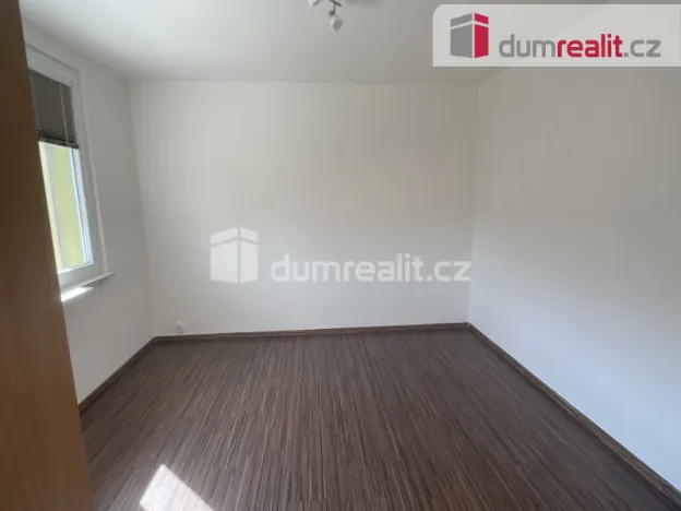 Pronájem bytu 4+1, Ústí nad Labem - Ústí nad Labem-centrum, Ve Smyčce, 85 m2