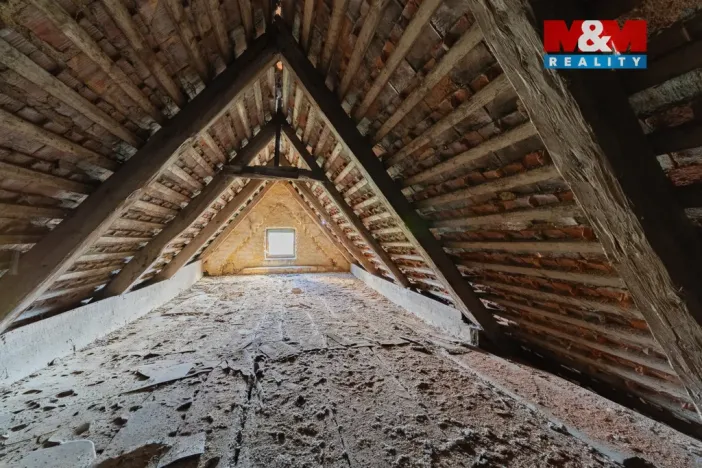 Prodej zemědělské usedlosti, Lipová - Dolní Lipina, 818 m2
