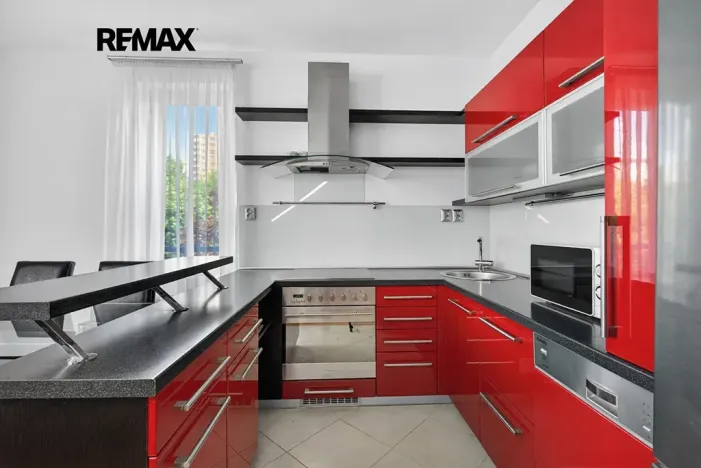 Pronájem bytu 2+kk, Praha - Záběhlice, Velenovského, 54 m2