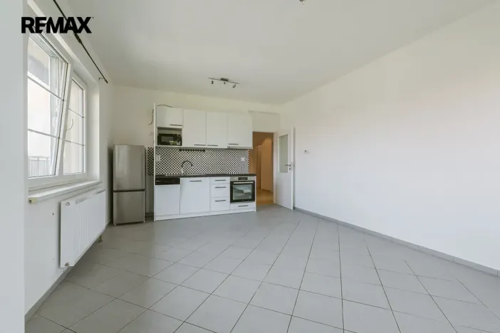 Pronájem bytu 3+kk, Holubice - Kozinec, Lesní, 65 m2