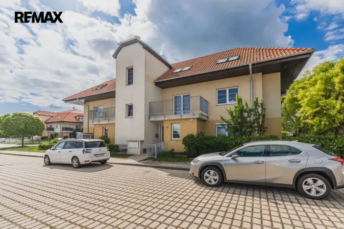 Pronájem bytu 3+kk, Holubice - Kozinec, Lesní, 65 m2