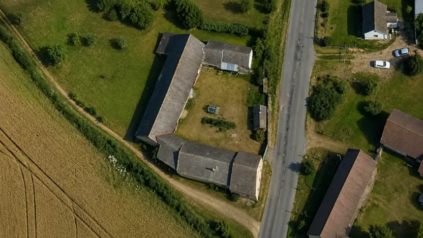 Prodej zemědělské usedlosti, Křesetice, 600 m2