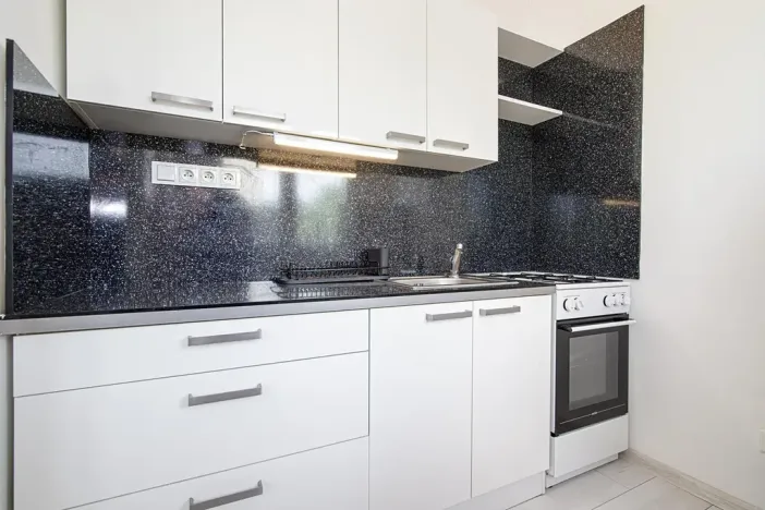 Pronájem bytu 1+1, Ostrava, Alžírská, 26 m2