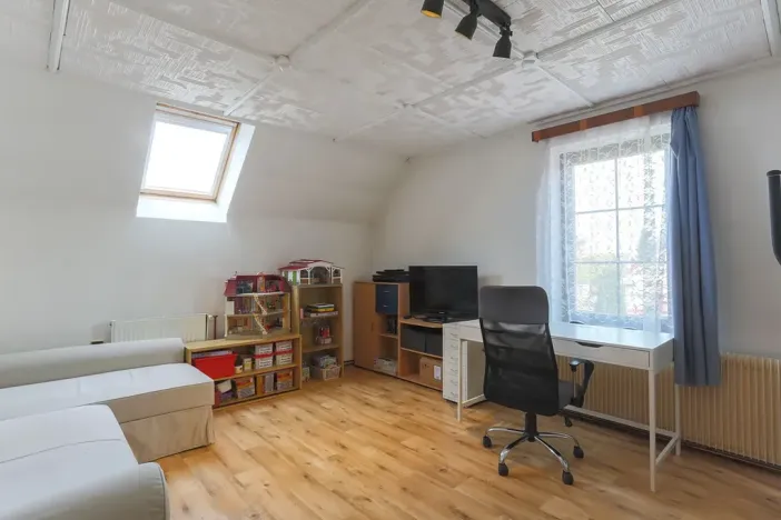 Prodej vícegeneračního domu, Nové Strašecí, Křivoklátská, 325 m2