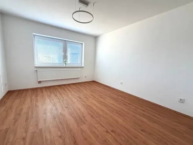 Pronájem bytu 2+kk, Brno, Černohorská, 48 m2