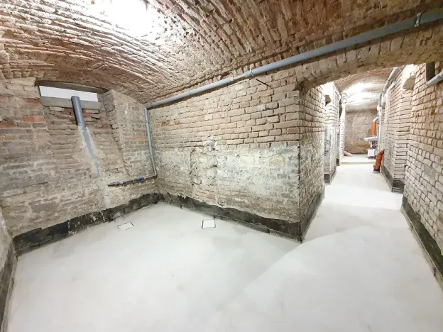Pronájem skladu, Praha - Nusle, Sekaninova, 92 m2
