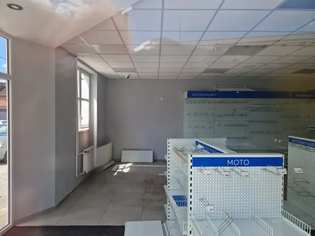 Pronájem obchodního prostoru, Havířov - Bludovice, Těšínská, 450 m2