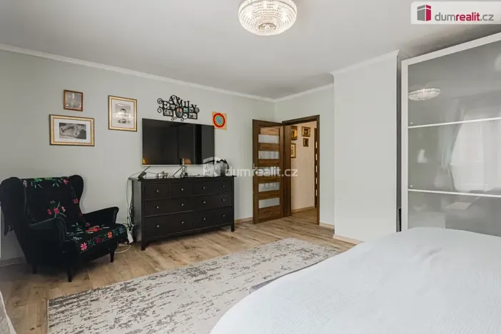 Prodej vily, Bublava, 300 m2