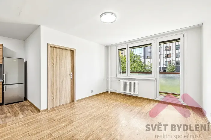 Pronájem bytu 2+kk, Praha - Bohnice, Zelenohorská, 47 m2